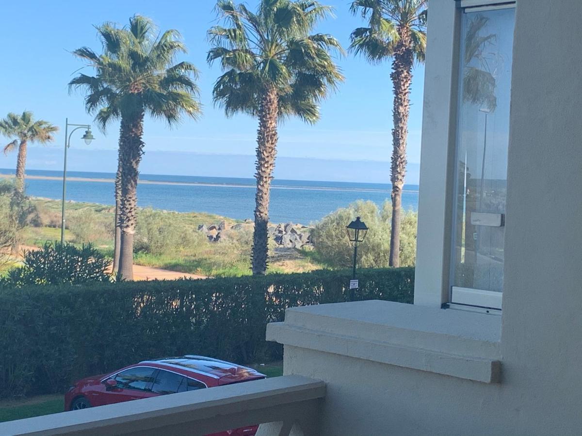 Primera Linea De Playa Con Vistas Al Mar Исла-Канела Экстерьер фото